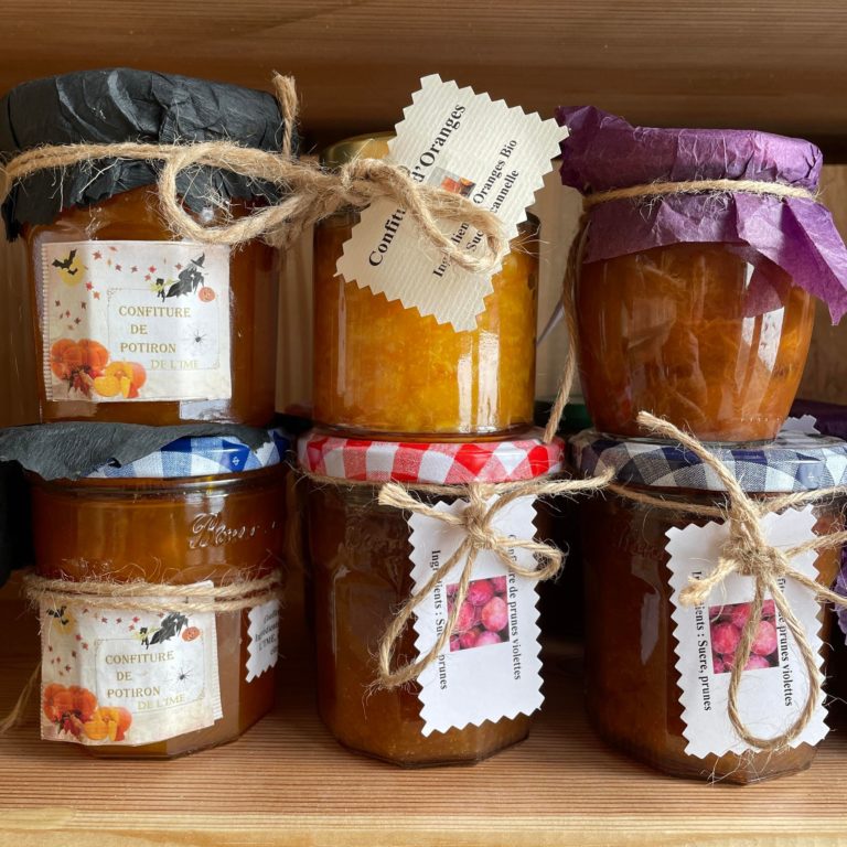 Pots de confiture : Potiron, Orange, Prunes violettes : 3,50€